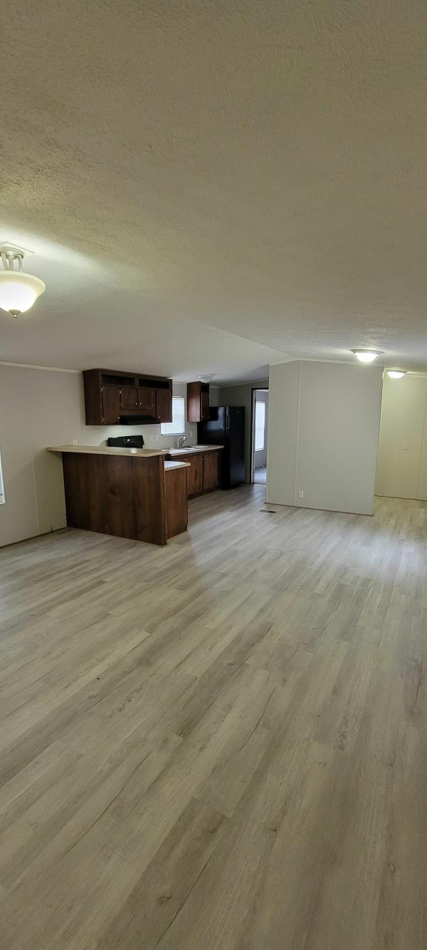 2015 Clayton Homes Inc Mobile Home For Sale