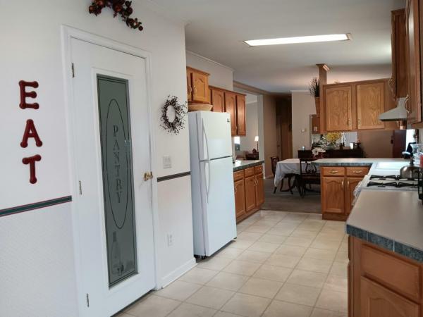 2004 Marlette  Smart Buy II Princeton 2934 Manufactured Home