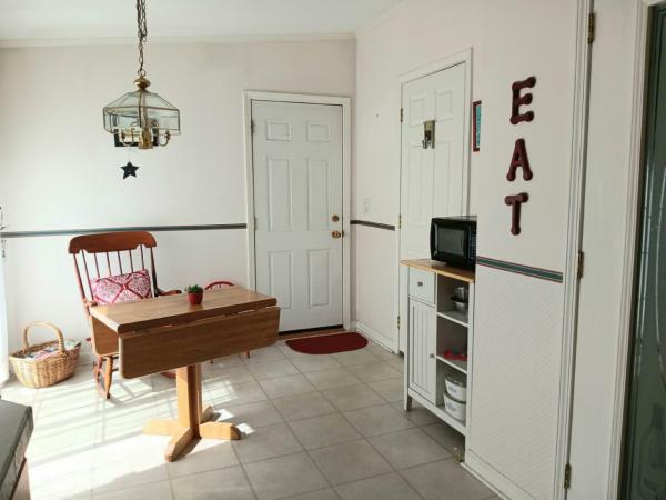 2004 Marlette  Smart Buy II Princeton 2934 Manufactured Home