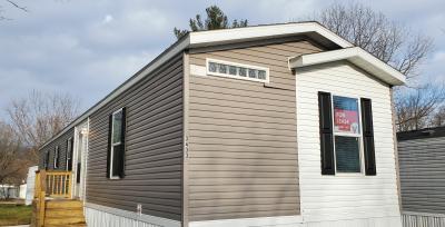 Mobile Home at 3433 Royal Drive Lot 3433Rd Peoria, IL 61604