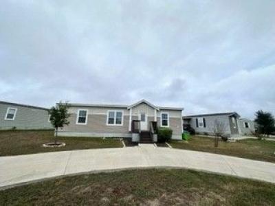 Mobile Home at 7151 Woodlake Pkwy #071 San Antonio, TX 78218