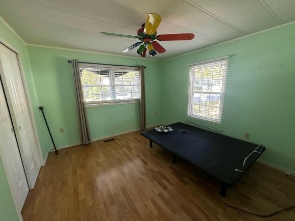 1985 Mobile Home