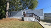 2022 Clayton Homes Inc Community Series Mobile Home
