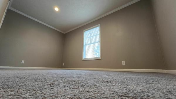 2022 Clayton Homes Inc Community Series Mobile Home