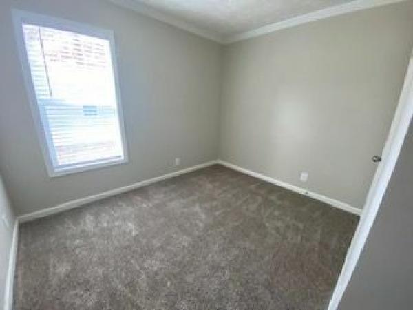 2022 Clayton Homes Inc Community Series Mobile Home