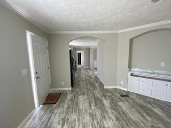 2022 Clayton Homes Inc Community Series Mobile Home