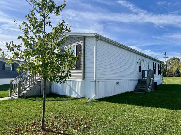 2020 Champion HS2870301 Mobile Home