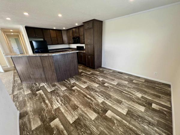 2020 Champion HS2870301 Mobile Home