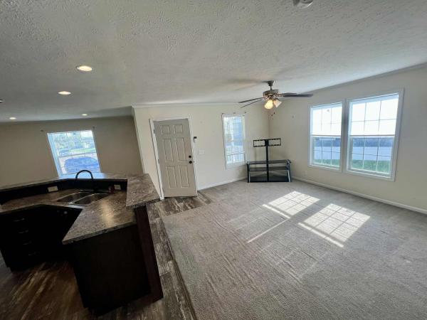 2020 Champion HS2870301 Mobile Home