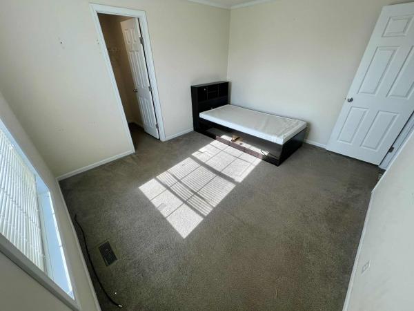 2020 Champion HS2870301 Mobile Home