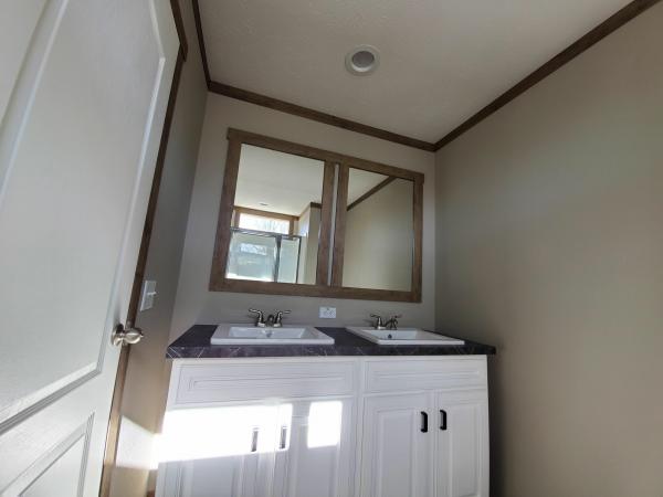 2021 Clayton Homes Inc Mobile Home For Sale