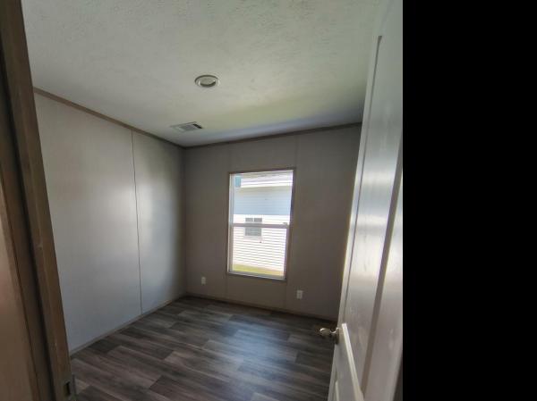 2025 Clayton Homes Inc Epic Journey Mobile Home