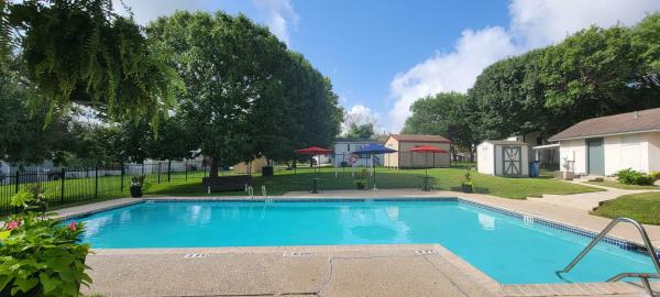 1998 Skyline Bay Springs Mobile Home