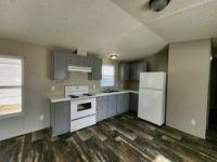 2005 American Homestar Corp Oak Creek Anniversary Mobile Home