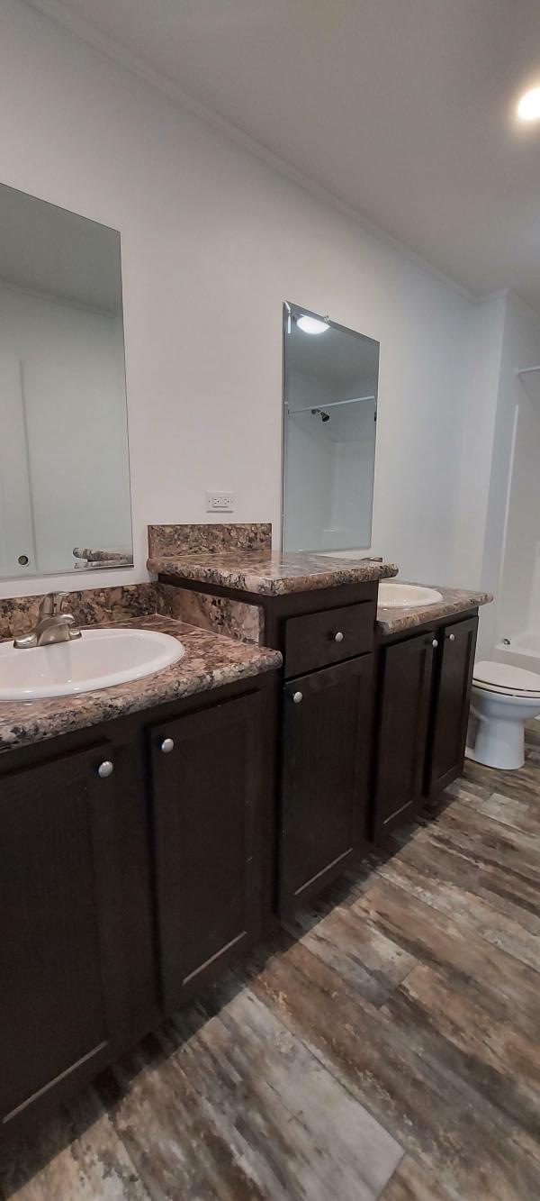 2021 Champion - Worthington  Home