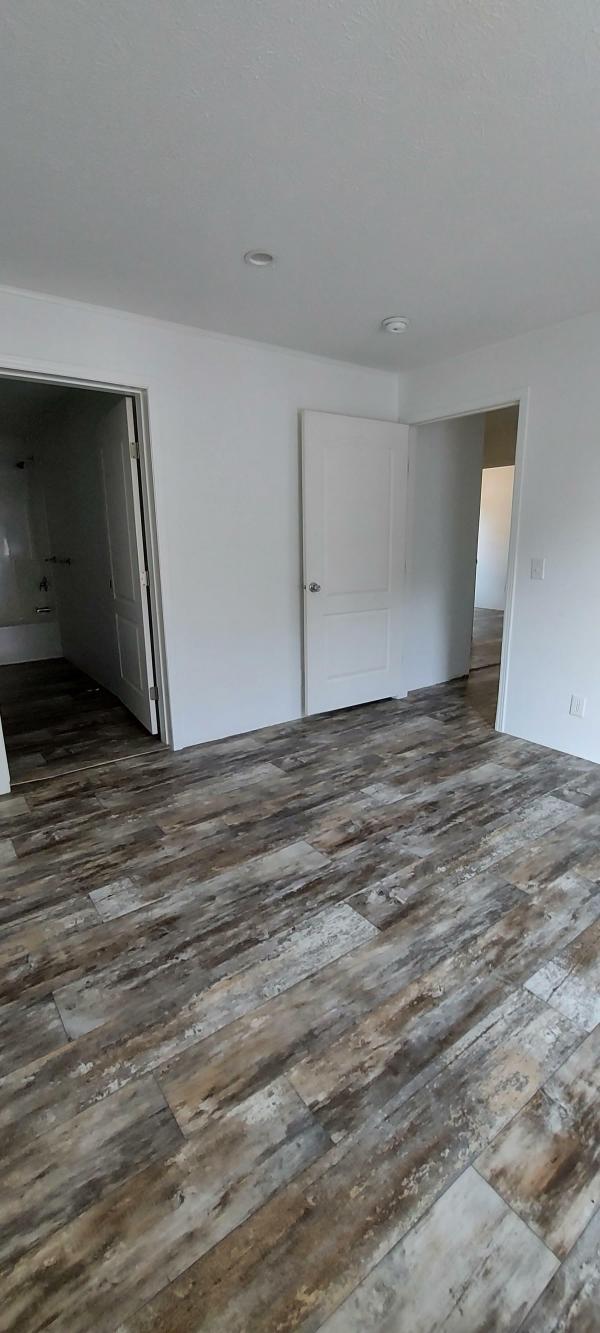 2021 Champion - Worthington  Home