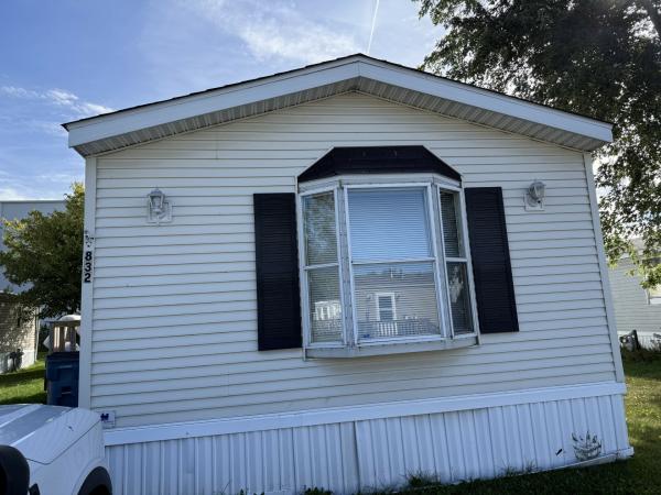 1998 Fairmont Mobile Home For Sale