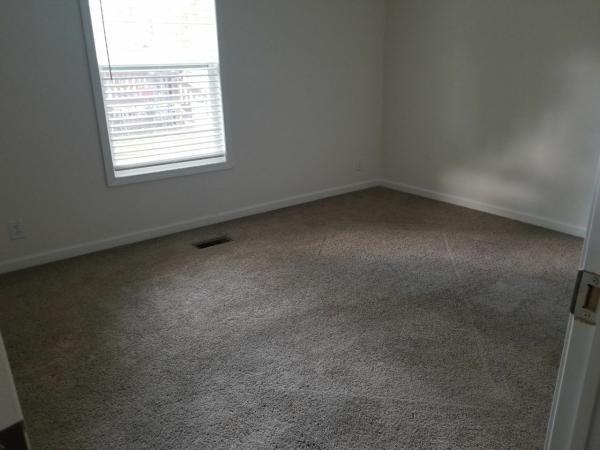 2021 Clayton Homes Inc Community Series Mobile Home