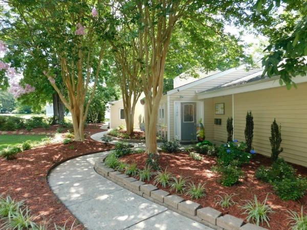 2021 Clayton Homes Inc Community Series Mobile Home