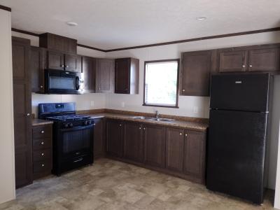 Mobile Home at 3372 Preston Flint, MI 48504