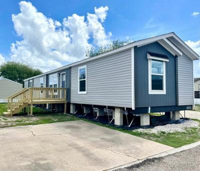 Mobile Home at 702 S Clarkwood Road #252 Corpus Christi, TX 78406