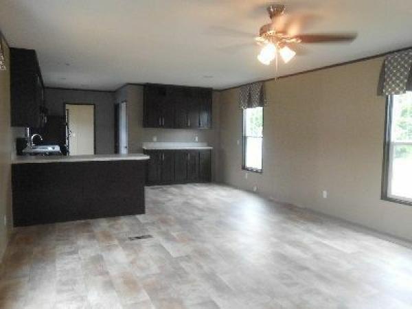 2015 Clayton Homes Inc Mobile Home For Sale