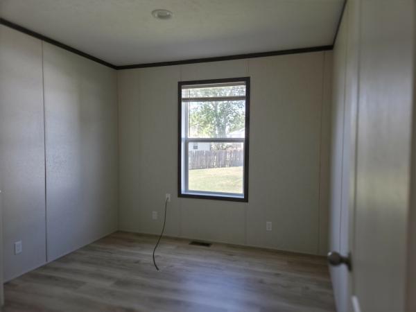 2023 96PLH16763XH23A  Home
