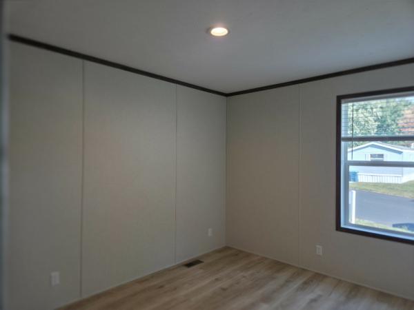 2023 96PLH16763XH23A  Home