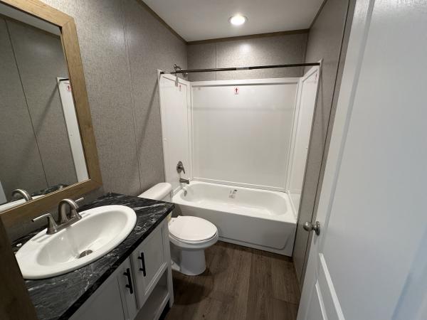 2022 43CEE16763EH23  Home