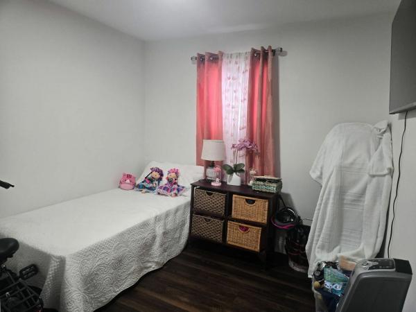 2009 SOUTHERN STAR 9001 Mobile Home