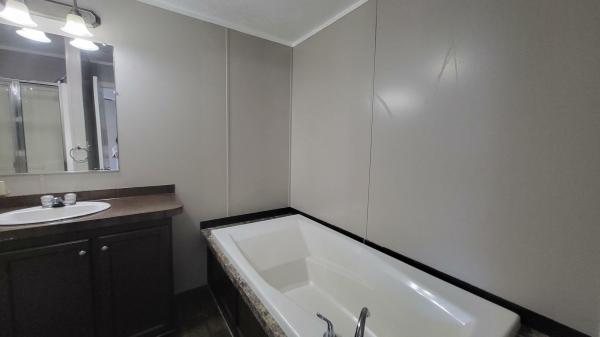 2015 Southern Energy Homes Mobile Home For Sale