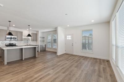 Photo 5 of 11 of home located at 5001 W Florida Ave, #712 Hemet, CA 92545