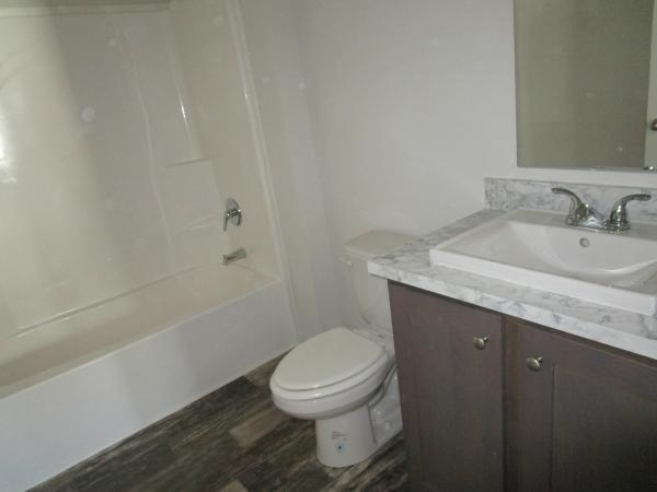 2021 Clayton Homes Inc Residence Mobile Home