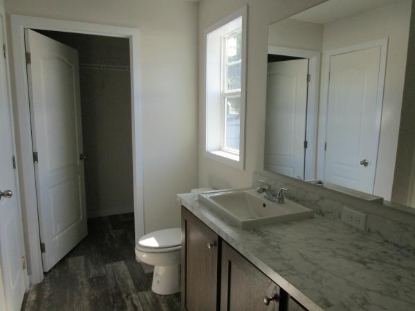 2021 Clayton Homes Inc Residence Mobile Home
