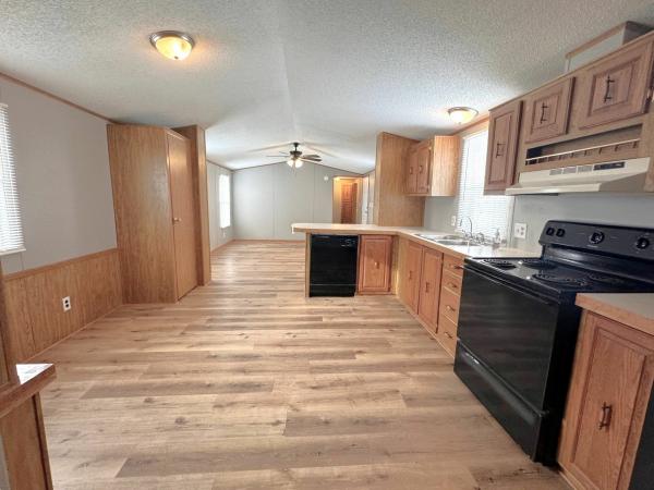 1991 Schult Comfort Series Mobile Home