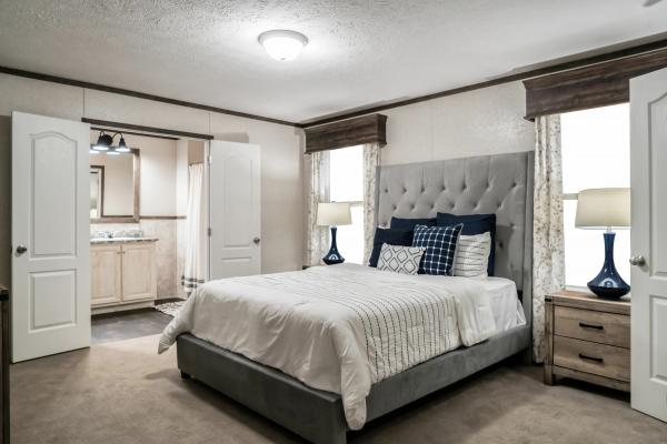 2018 Clayton Homes Inc American Farmstead Mobile Home