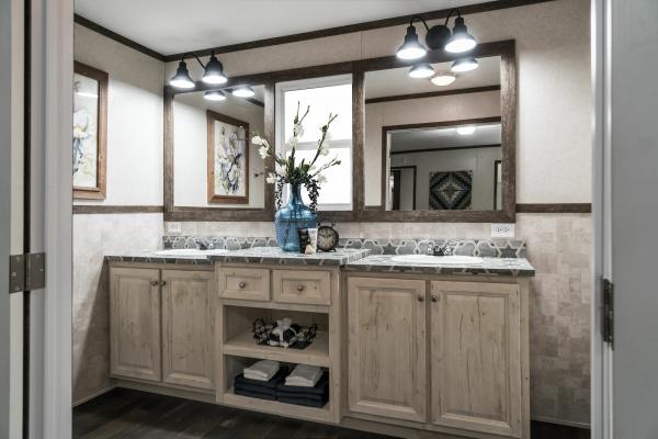 2018 Clayton Homes Inc American Farmstead Mobile Home