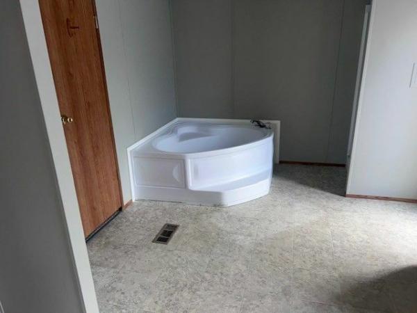 2001 Redman Mirage Mobile Home