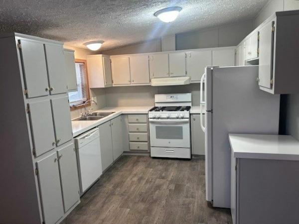 2001 Redman Mirage Mobile Home
