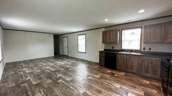Photo 1 of 2 of home located at 3501 Ridgely Rd., Lot #68 Lot Fr68 Springfield, IL 62702