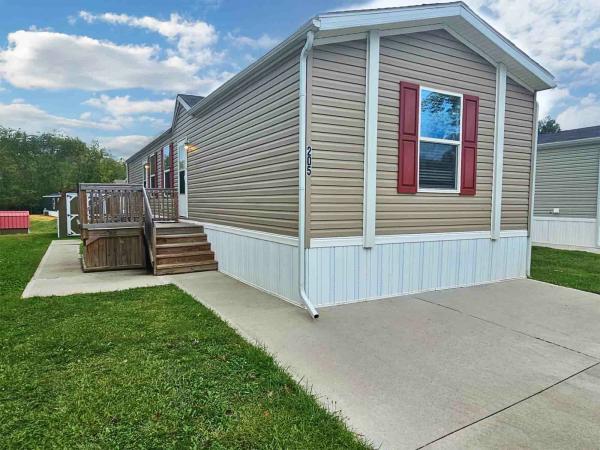 Photo 1 of 2 of home located at 6074 Deerfield Rd. #205 Loveland, OH 45140