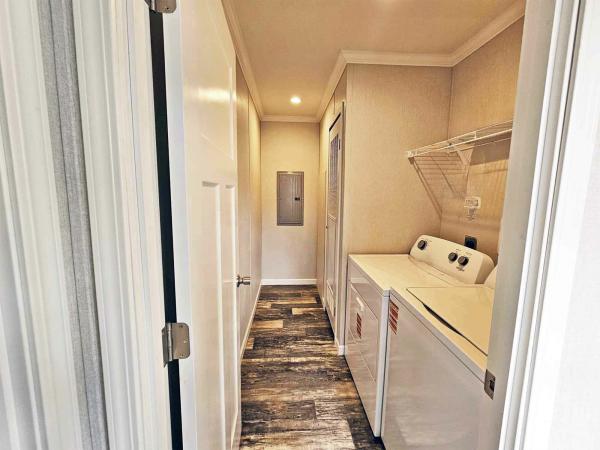 2025 Bayspring 862A Manufactured Home