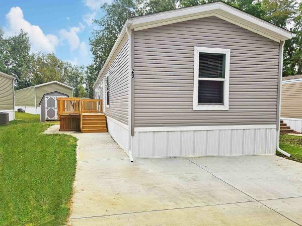 Photo 1 of 2 of home located at 6074 Deerfield Rd. #29 Loveland, OH 45140