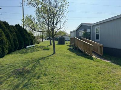 Mobile Home at 101 Shady Grove Dr Sanger, TX 76266