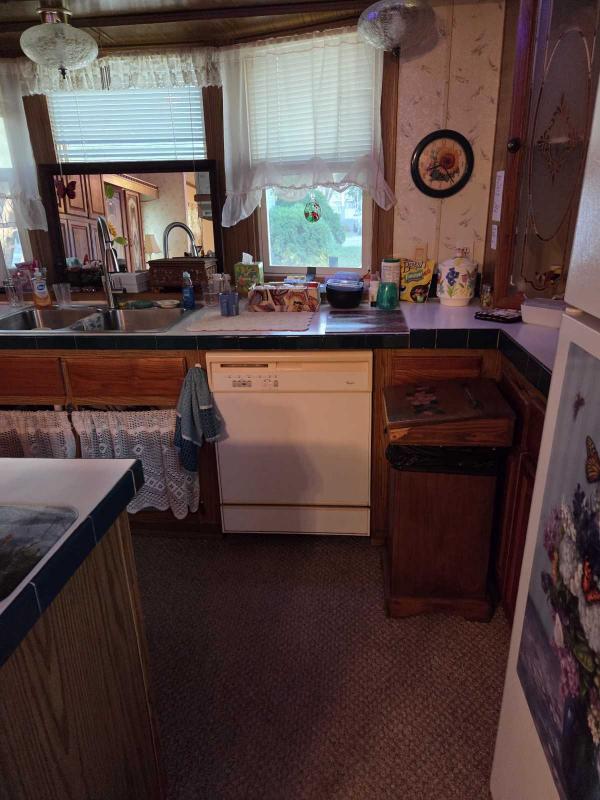 1995 BKWD MH Mobile Home