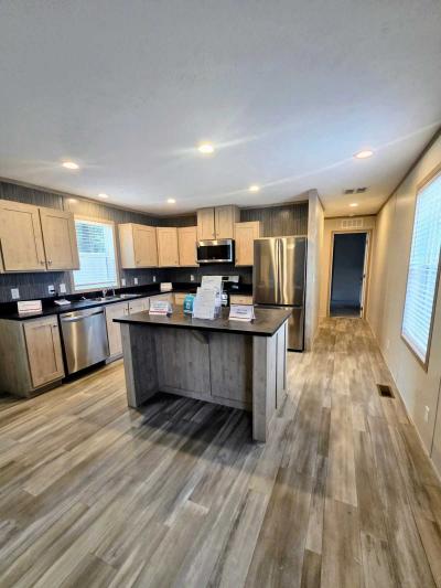 Mobile Home at 111 Willow Oak Dr Morton, IL 61550