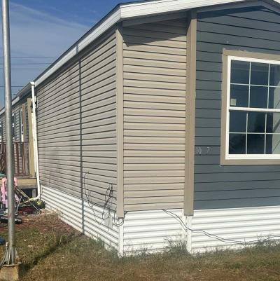 Mobile Home at 1037 Center Circle Fridley, MN 55432
