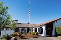 1974 Leisure Manor Manufactured Home