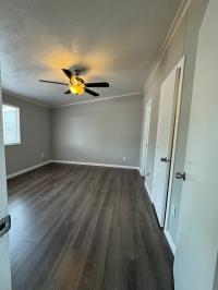 2002 Eaton Mobile Home