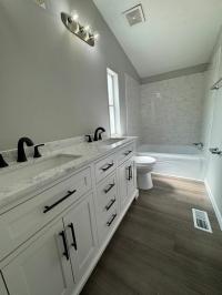 2002 Eaton Mobile Home